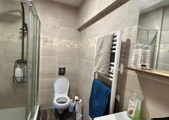 Maison De Lur 公寓 *